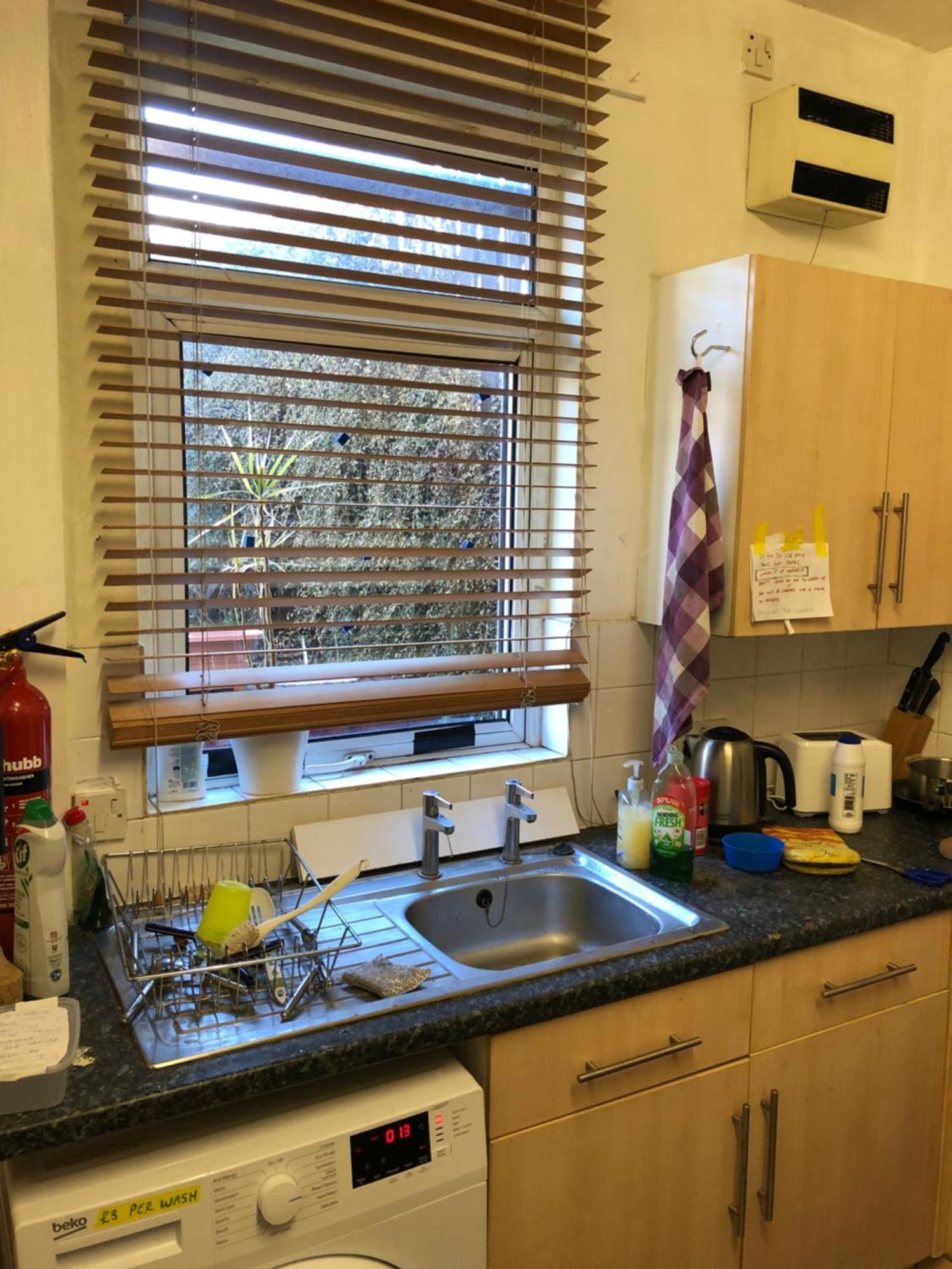 An Extra Large Room With Patio & Own Front Entrance Rotherham Rawmarsh Екстер'єр фото